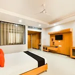 Hotel Royal Akshayam