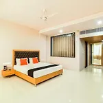 Hotel Royal Akshayam